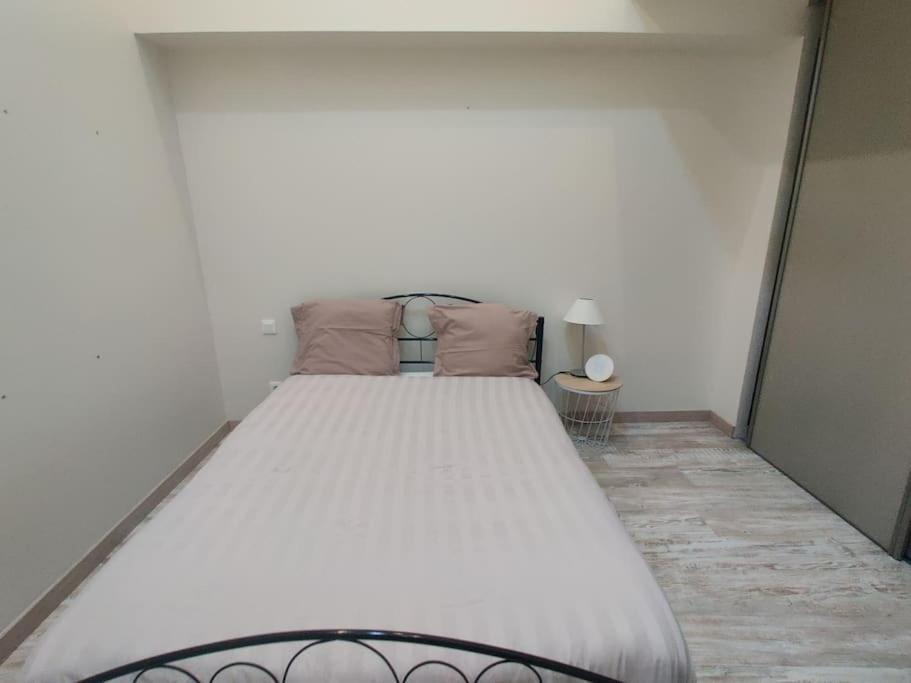 Les Capucins Apartment Coulommiers Ngoại thất bức ảnh